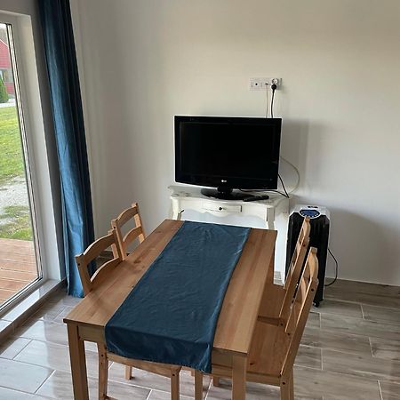 Brzezina Resort - Wille Żnin Esterno foto